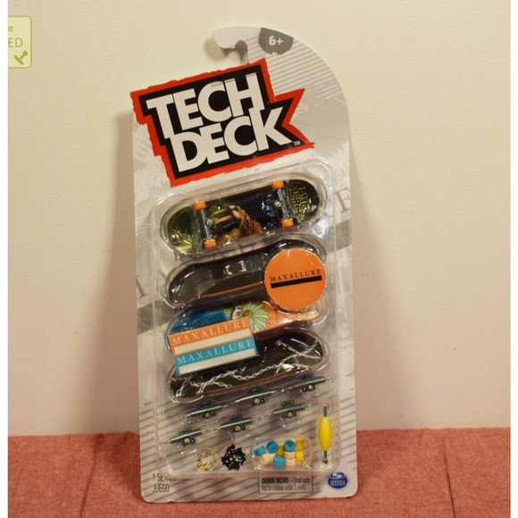 Tech Deck Maxallure Skateboards Mini Fingerboards 4 Pack - Picture 1 of 7